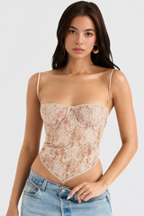 Corset Vyva Modelador Isabel em renda trabalhada, com bojo interno e laço detalhado