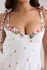 Detalhe do busto sem bojo do Vestido Vyva Modelador Clarice